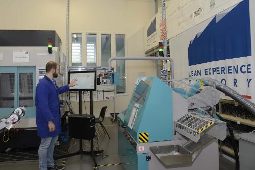 Una fase di lavorazione alla Lean Experince Factory - San Vito al Tagliamento 17/11/2016